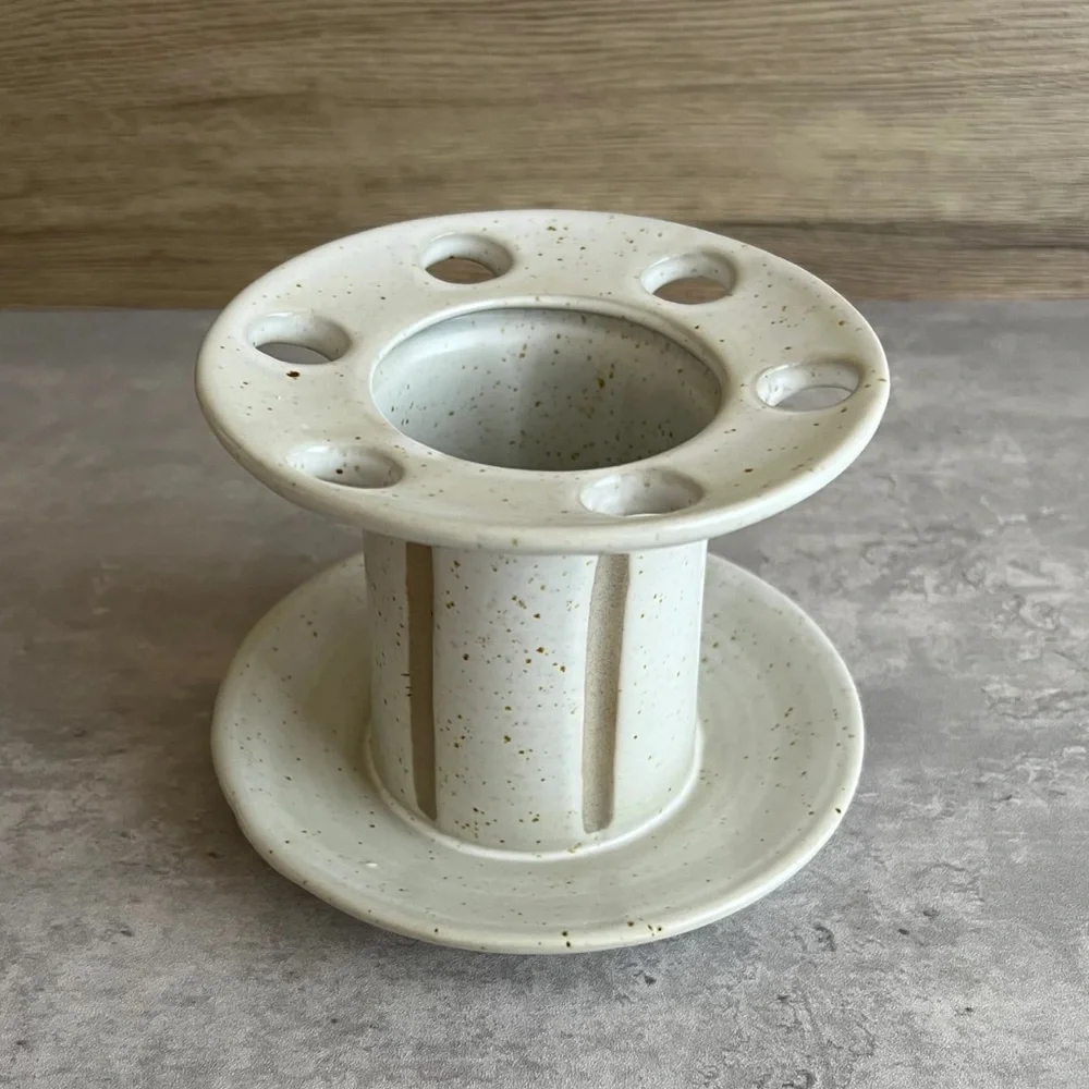 ✨BNWT - Glazed Stoneware Striped Toothbrush Holder✨